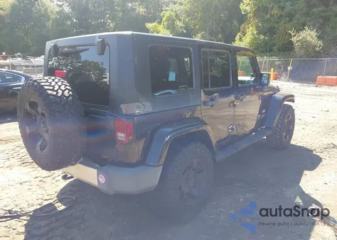 2008 Jeep Wrangler Unlimited Sahara z USA, uszkodzony, nr VIN 1J8GA59148L577444